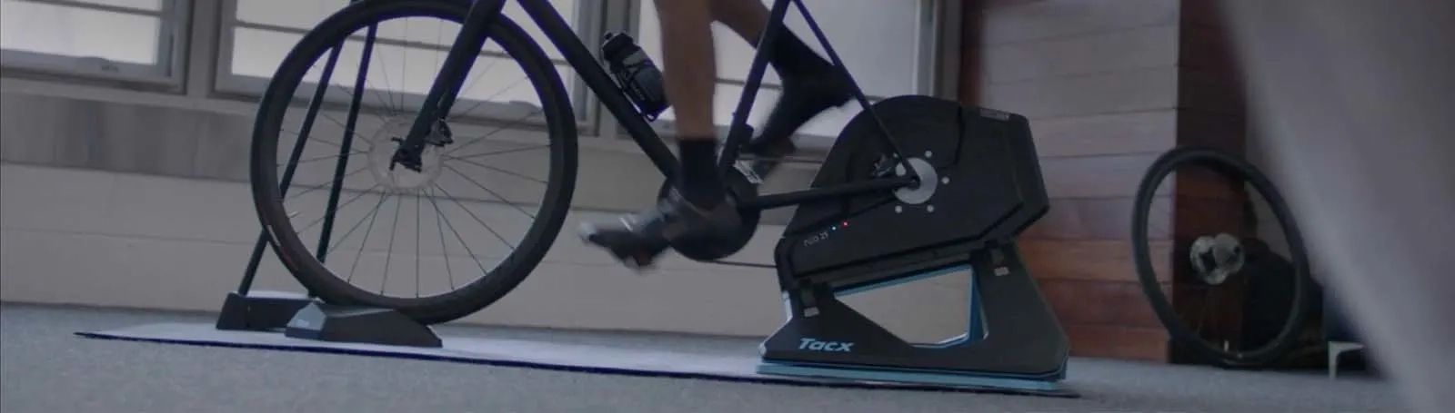 アクセサリー TACX NEO Motion Plates Tacx Neo Motion Plates Review | The Pro's Closet